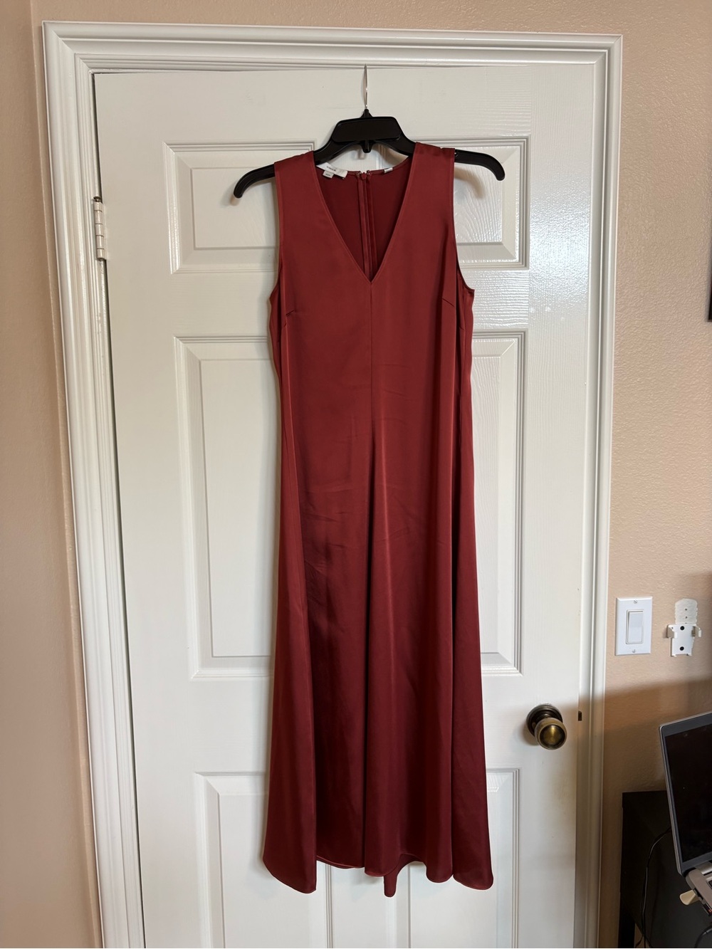 VINCE Sleeveless V-Neck Maxi Dress in Deep Rust XS